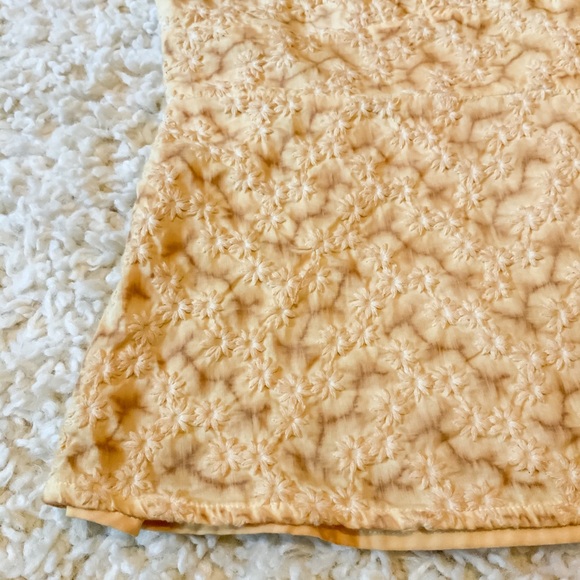 SOLD Vintage Liz & Co Pastel Embroidered Sleeveless Top - Picture 2 of 9